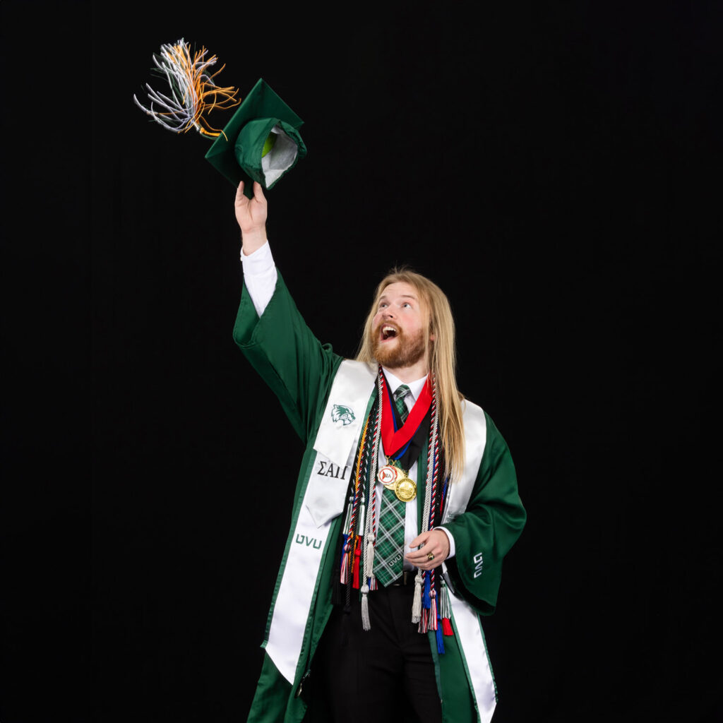 WS Senior Grad 1034